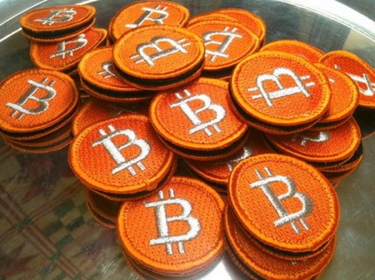 2011-05-Bitcoin_Badges