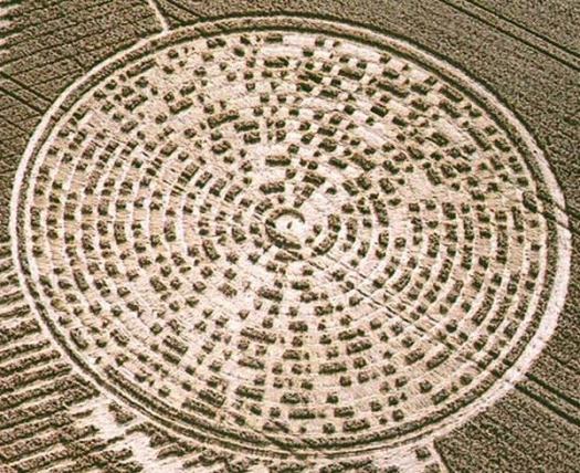 vale2_2002_crabwood-spiral