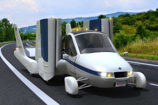 Terrafugia_road